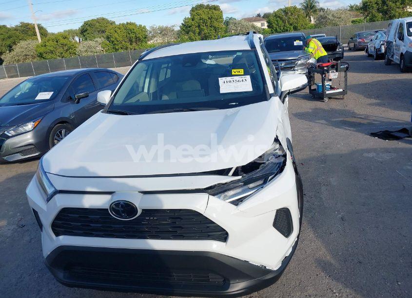 Photo 13 of 2023 Toyota Rav4 XLE (VIN 2T3W1RFVXPW250799)