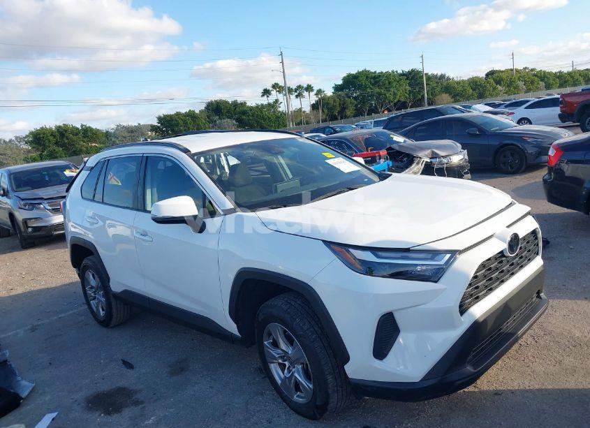 Photo 14 of 2023 Toyota Rav4 XLE (VIN 2T3W1RFVXPW250799)