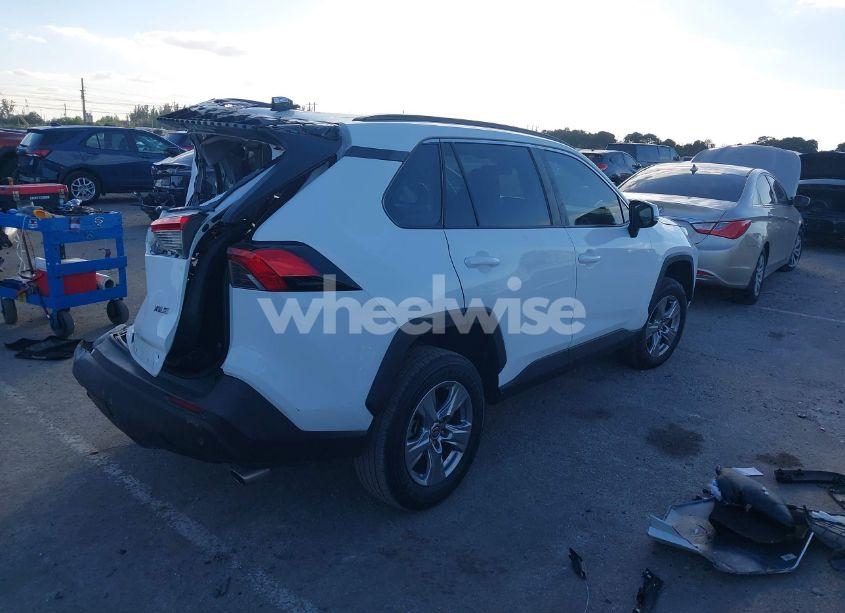 Photo 4 of 2023 Toyota Rav4 XLE (VIN 2T3W1RFVXPW250799)
