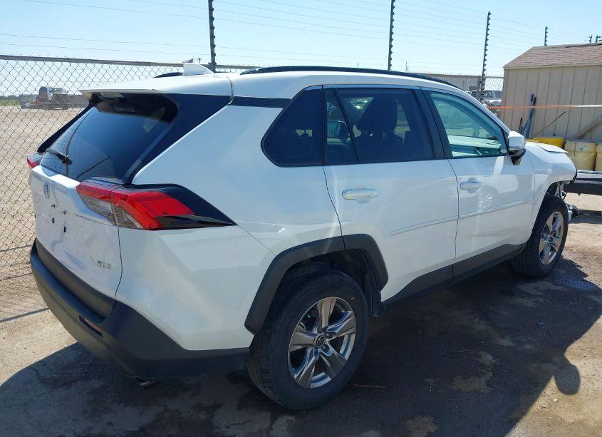 Photo 4 of 2023 Toyota Rav4 XLE (VIN 2T3W1RFVXPW271345)