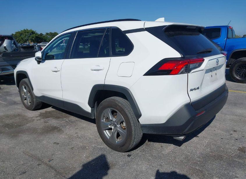 Photo 3 of 2023 Toyota Rav4 XLE (VIN 2T3W1RFVXPW285715)