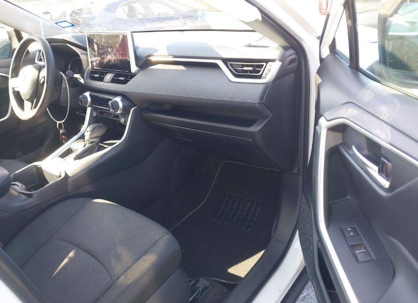 Photo 5 of 2023 Toyota Rav4 XLE (VIN 2T3W1RFVXPW285715)