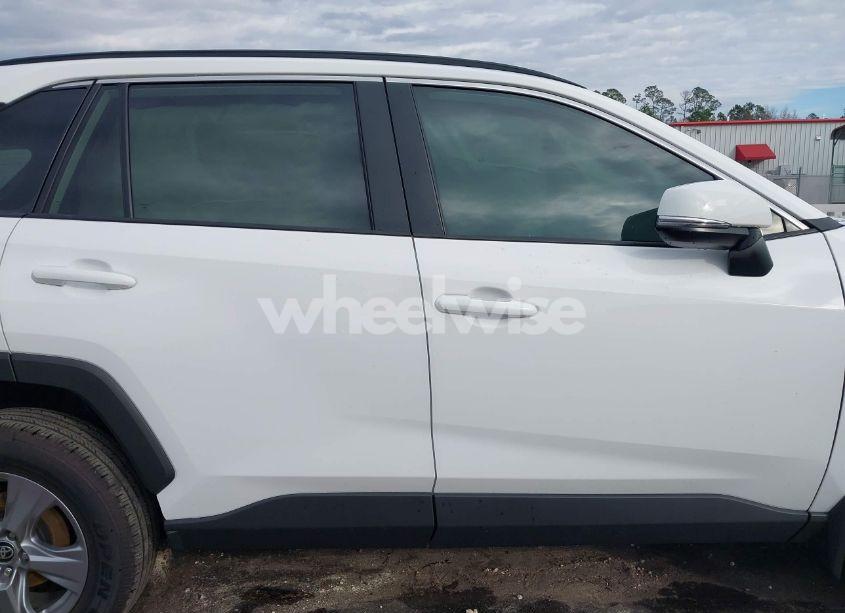Photo 12 of 2024 Toyota Rav4 XLE (VIN 2T3W1RFVXRC258860)