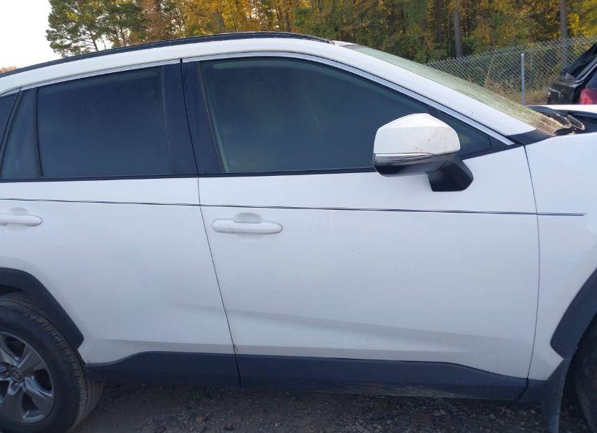 Photo 13 of 2024 Toyota Rav4 XLE (VIN 2T3W1RFVXRC266425)