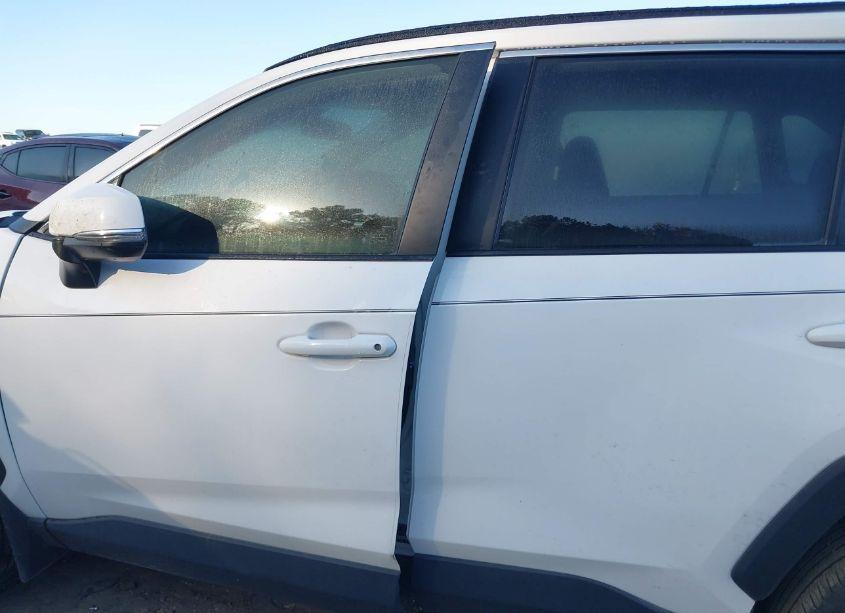 Photo 14 of 2024 Toyota Rav4 XLE (VIN 2T3W1RFVXRC266425)