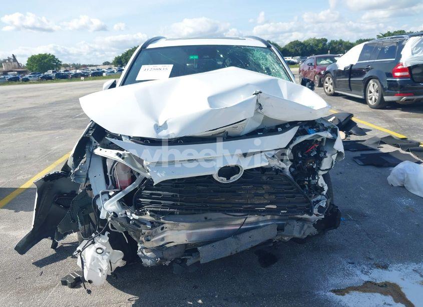 Photo 11 of 2024 Toyota Rav4 XLE (VIN 2T3W1RFVXRC267820)