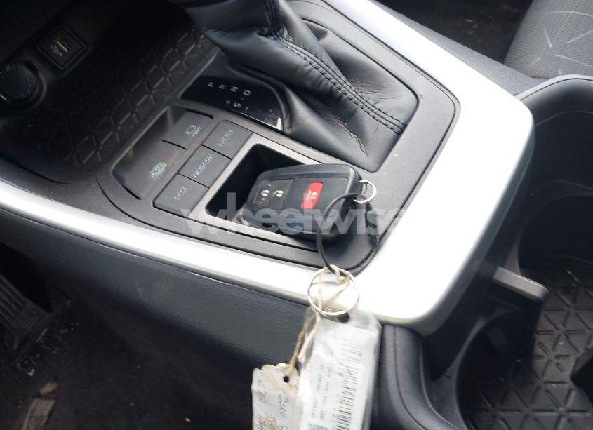 Photo 11 of 2024 Toyota Rav4 XLE (VIN 2T3W1RFVXRC286299)