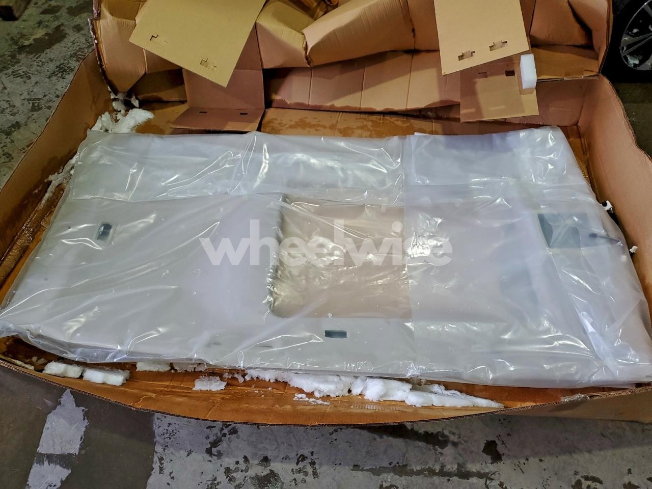 Photo 13 of 2024 TOYOTA RAV4 XLE (VIN 2T3W1RFVXRW324824)