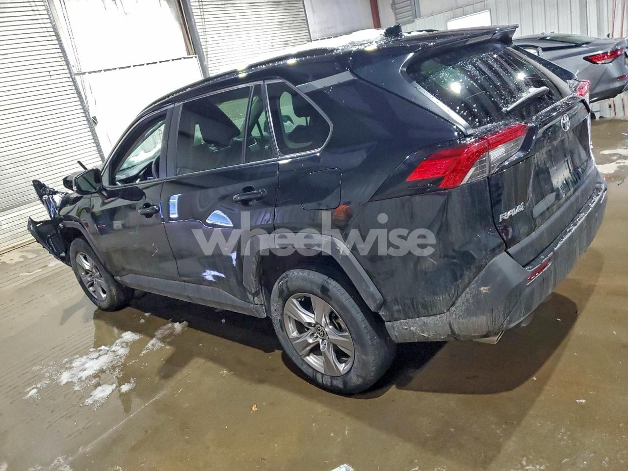 Photo 2 of 2024 TOYOTA RAV4 XLE (VIN 2T3W1RFVXRW324824)