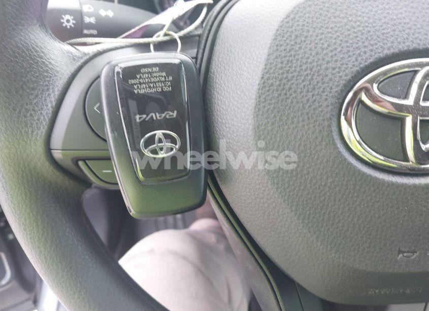 Photo 11 of 2025 Toyota Rav4 XLE (VIN 2T3W1RFVXSW379358)