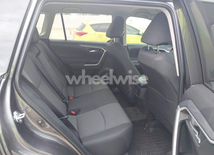 Photo 8 of 2025 Toyota Rav4 XLE (VIN 2T3W1RFVXSW379358)