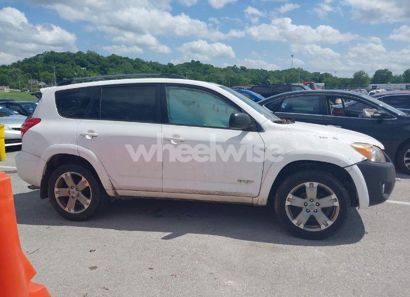 Photo 13 of 2010 Toyota Rav4 SPORT (VIN 2T3WF4DVXAW045949)