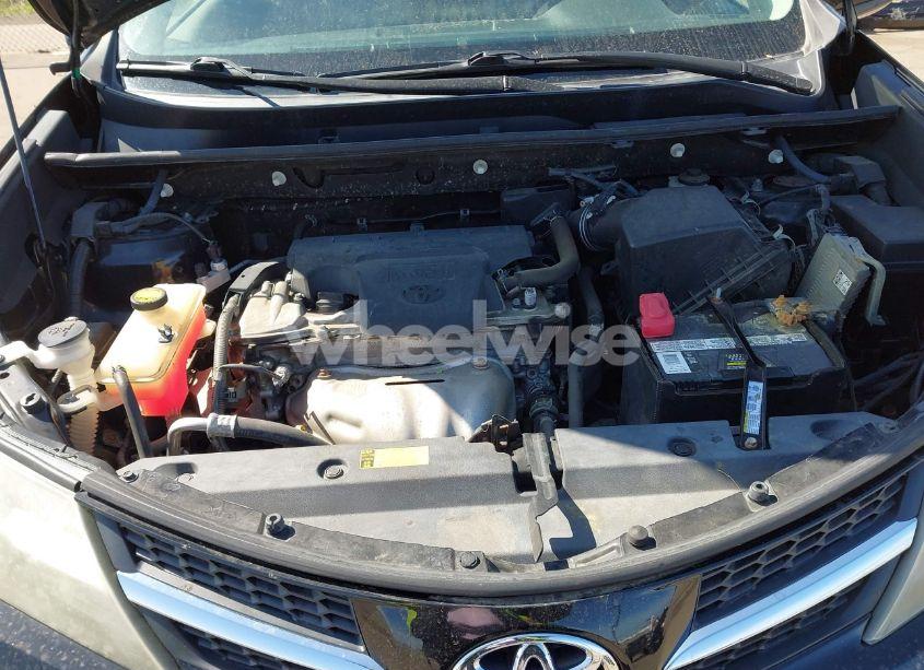 Photo 10 of 2013 Toyota Rav4 XLE (VIN 2T3WFREV0DW019201)