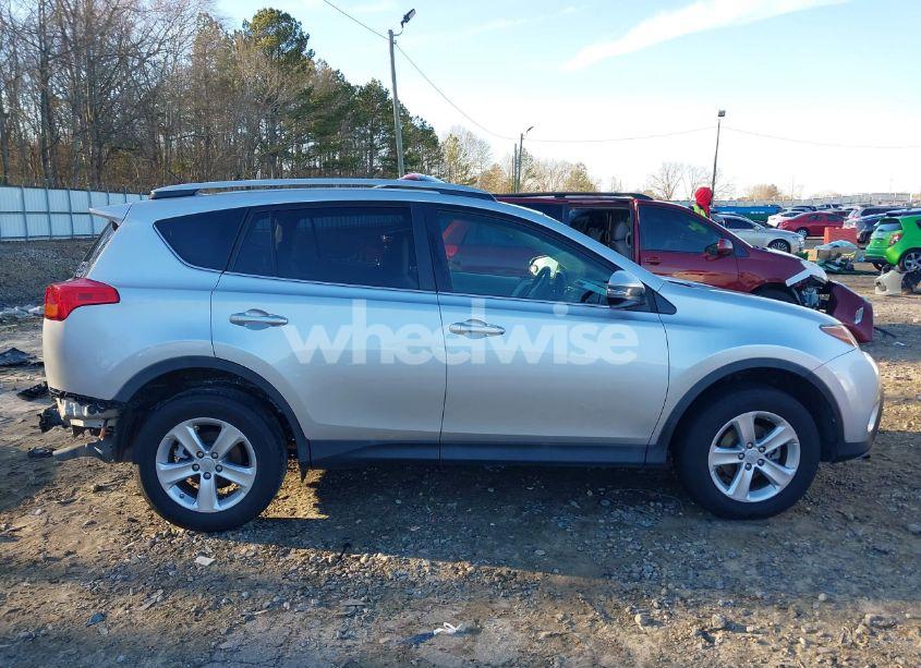 Photo 14 of 2013 Toyota Rav4 XLE (VIN 2T3WFREV0DW042381)