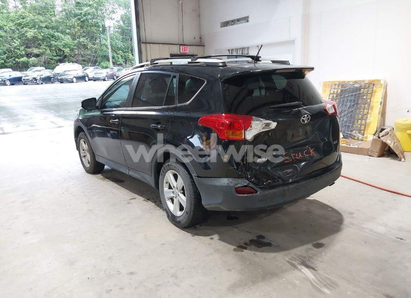 Photo 3 of 2013 Toyota Rav4 XLE (VIN 2T3WFREV0DW043014)