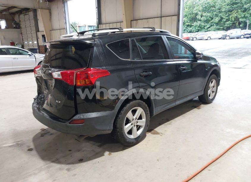 Photo 4 of 2013 Toyota Rav4 XLE (VIN 2T3WFREV0DW043014)
