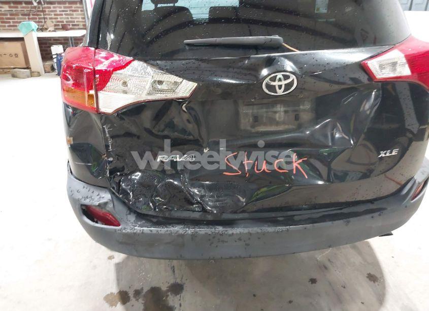 Photo 6 of 2013 Toyota Rav4 XLE (VIN 2T3WFREV0DW043014)
