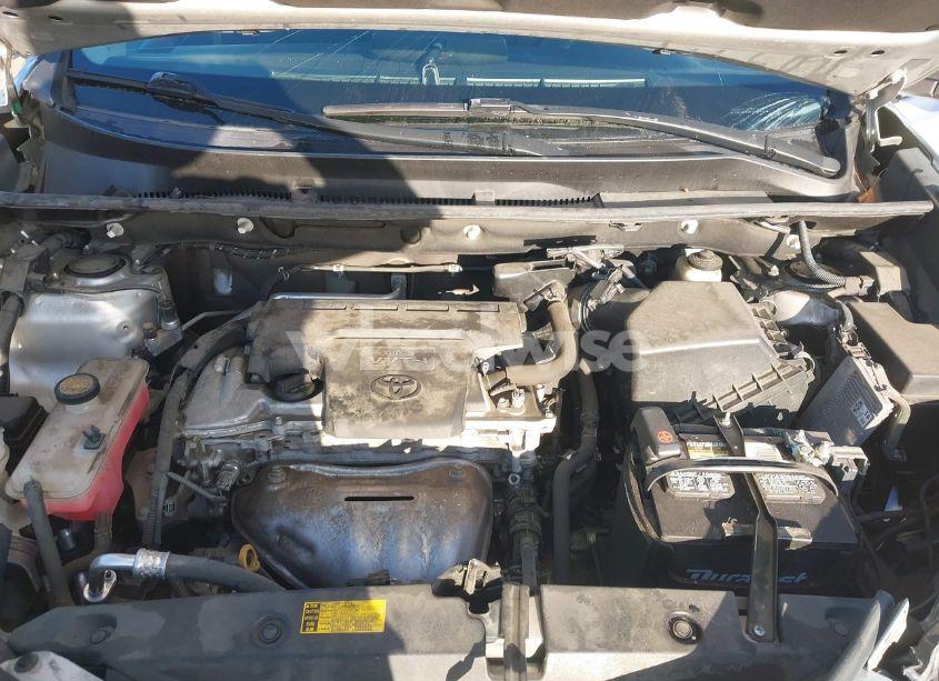 Photo 10 of 2014 Toyota Rav4 XLE (VIN 2T3WFREV0EW087189)