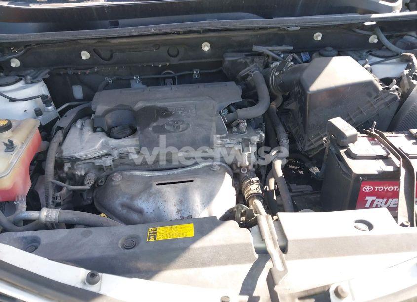 Photo 10 of 2015 Toyota Rav4 XLE (VIN 2T3WFREV0FW179453)