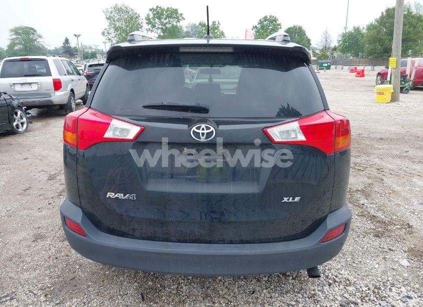 Photo 16 of 2015 Toyota Rav4 XLE (VIN 2T3WFREV0FW182871)