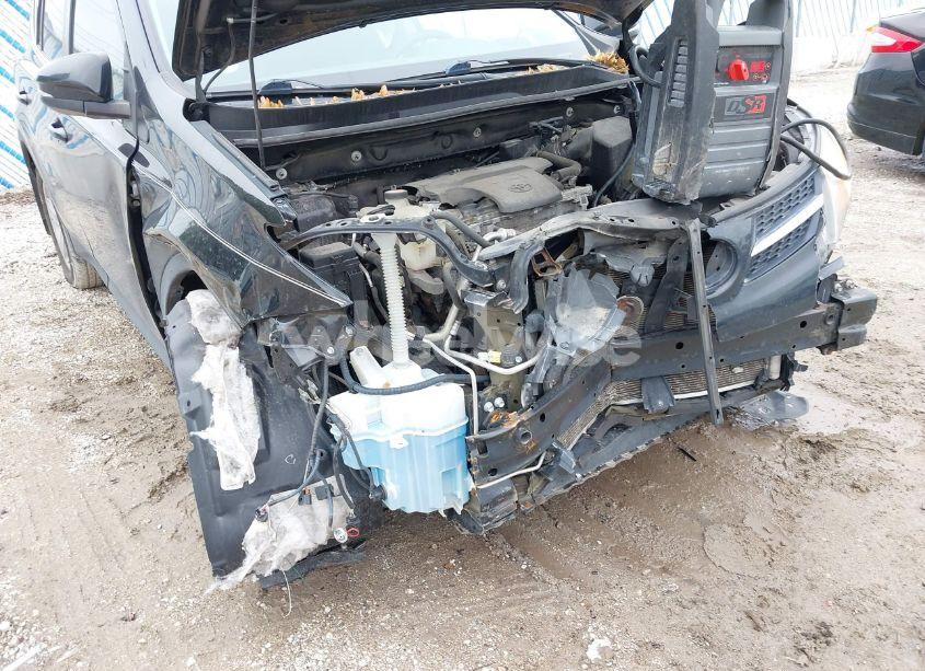 Photo 6 of 2015 Toyota Rav4 XLE (VIN 2T3WFREV0FW182871)