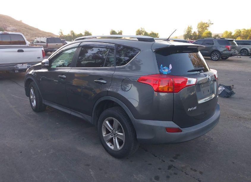 Photo 3 of 2015 Toyota Rav4 XLE (VIN 2T3WFREV0FW191702)
