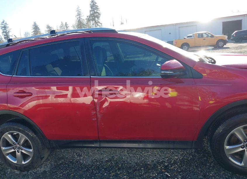 Photo 13 of 2015 Toyota Rav4 XLE (VIN 2T3WFREV0FW226304)