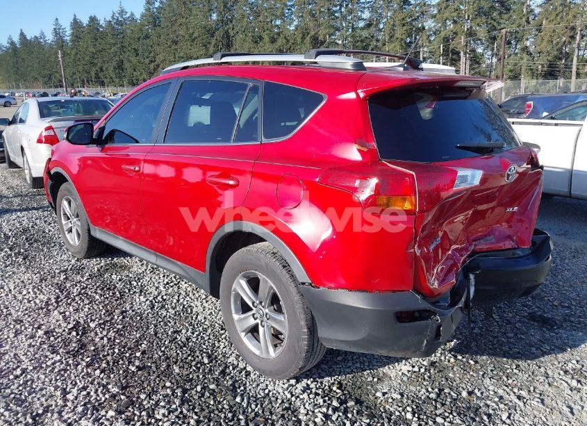 Photo 3 of 2015 Toyota Rav4 XLE (VIN 2T3WFREV0FW226304)