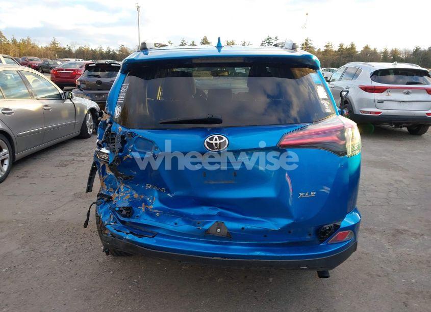 Photo 16 of 2016 Toyota Rav4 XLE (VIN 2T3WFREV0GW252533)