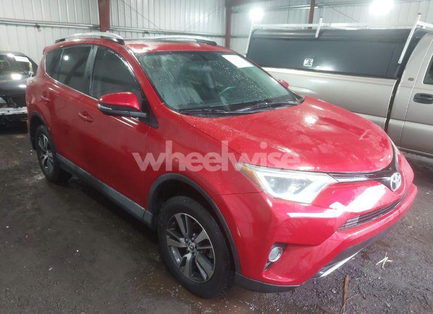 2016 Toyota Rav4 XLE (VIN 2T3WFREV0GW275097) main photo