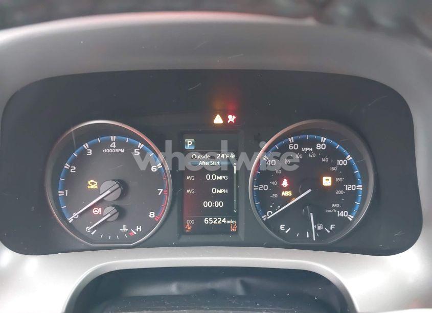 Photo 7 of 2017 Toyota Rav4 XLE (VIN 2T3WFREV0HW404005)