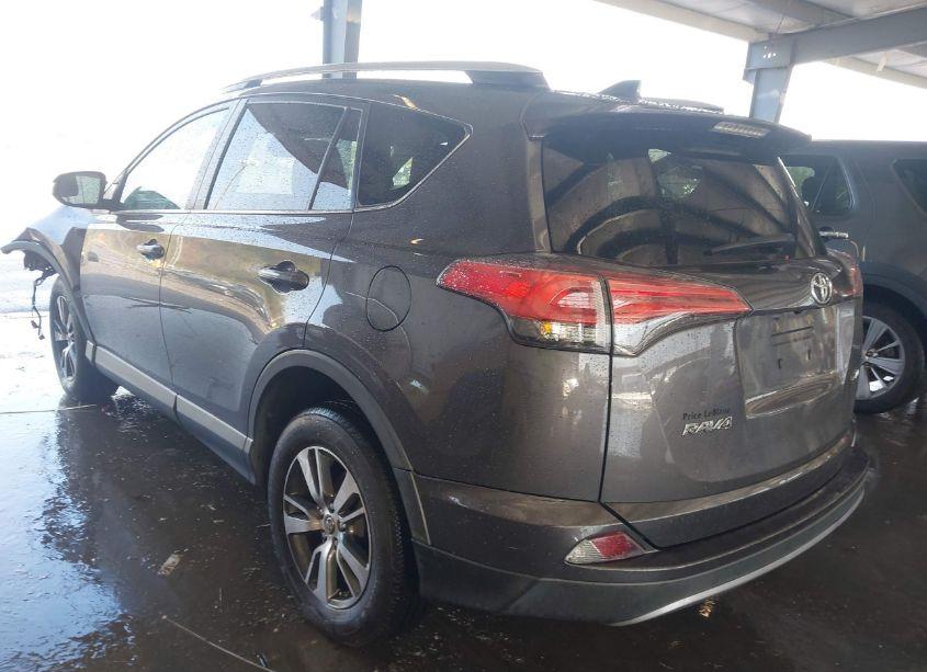 Photo 3 of 2018 Toyota Rav4 ADVENTURE/XLE (VIN 2T3WFREV0JW418606)