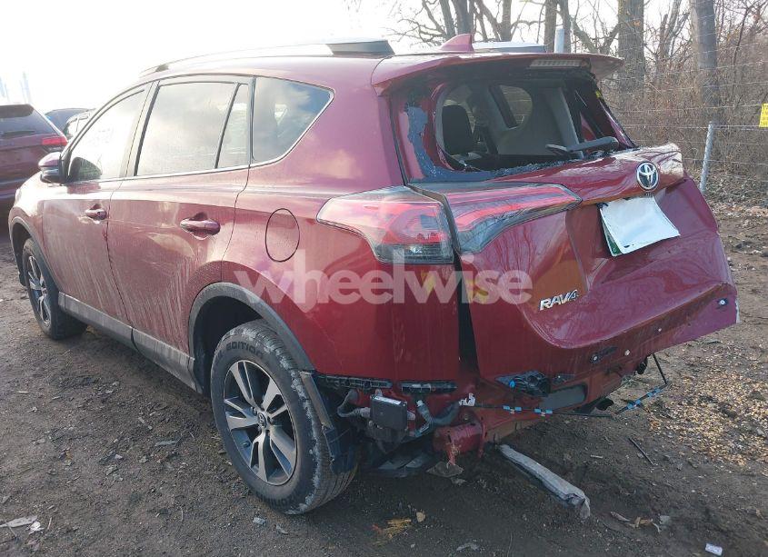 Photo 3 of 2018 Toyota Rav4 ADVENTURE/XLE (VIN 2T3WFREV0JW418721)