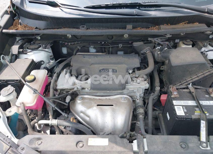 Photo 10 of 2018 Toyota Rav4 XLE (VIN 2T3WFREV0JW424275)