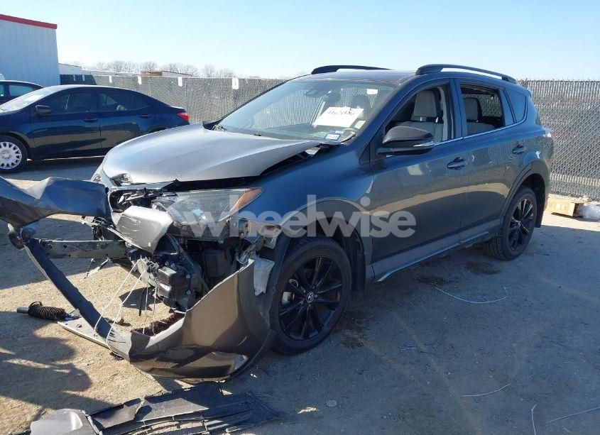 Photo 2 of 2018 Toyota Rav4 ADVENTURE/XLE (VIN 2T3WFREV0JW451962)