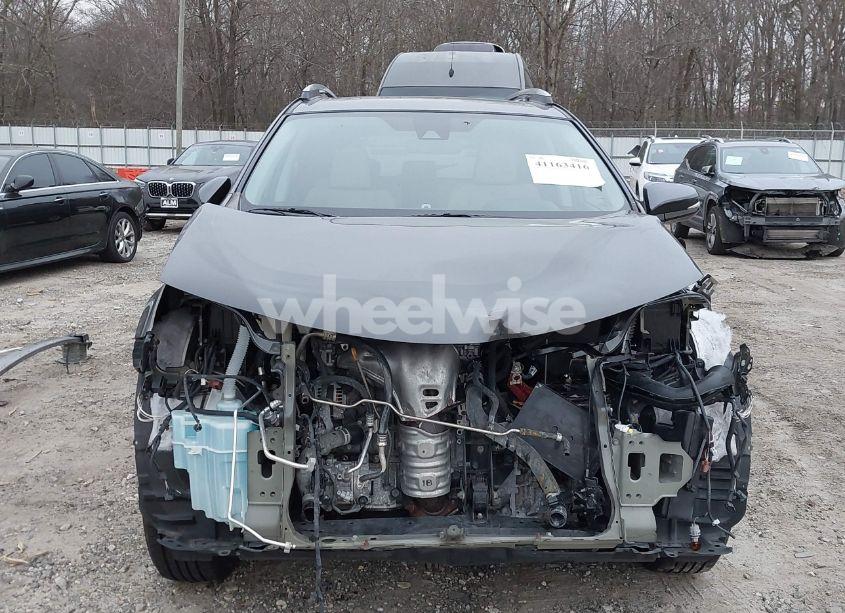 Photo 13 of 2018 Toyota Rav4 ADVENTURE/XLE (VIN 2T3WFREV0JW513117)