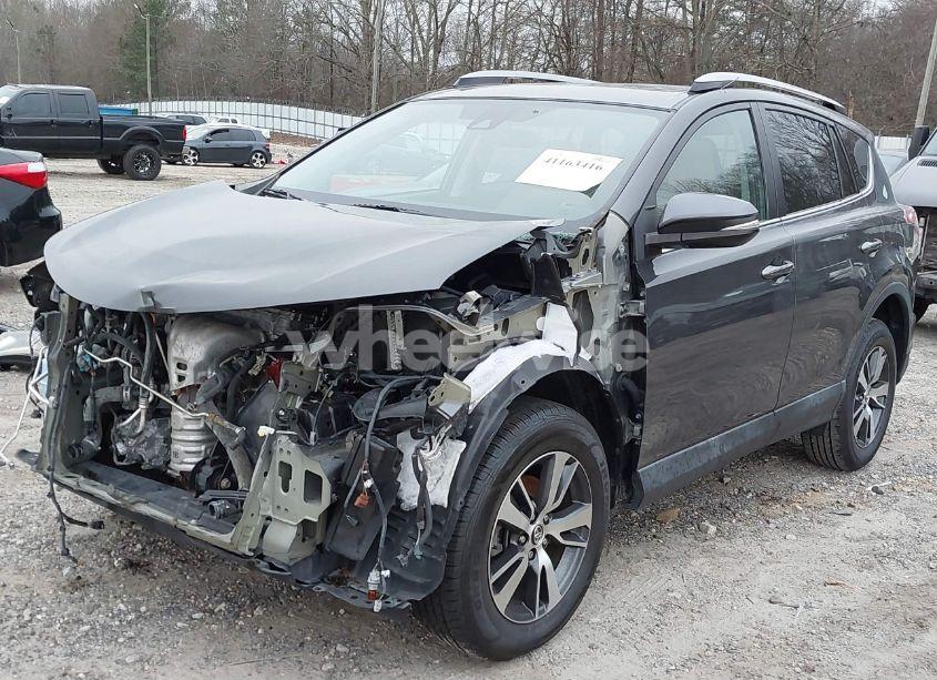 Photo 6 of 2018 Toyota Rav4 ADVENTURE/XLE (VIN 2T3WFREV0JW513117)