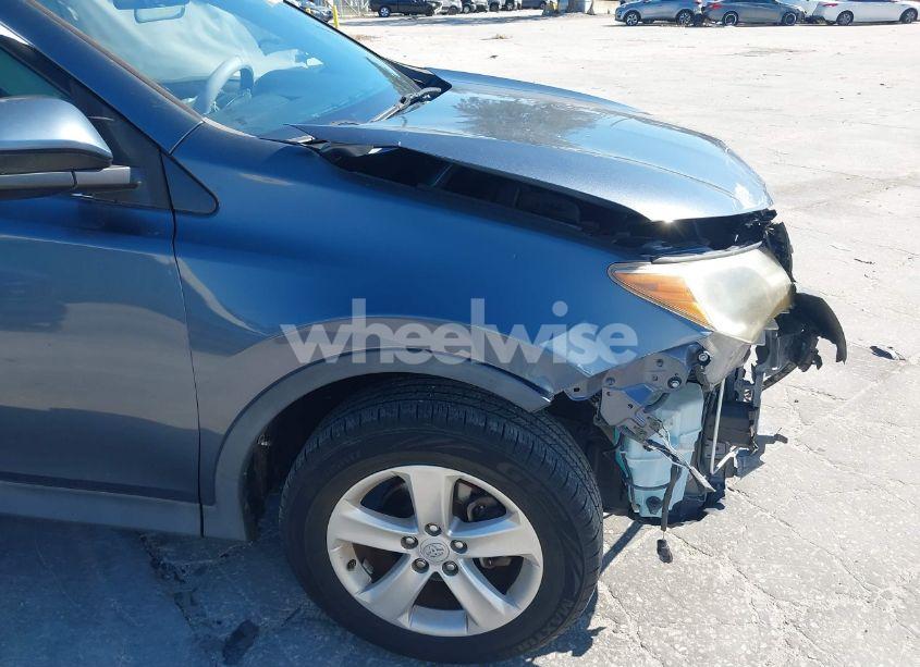 Photo 17 of 2013 Toyota Rav4 XLE (VIN 2T3WFREV1DW027341)