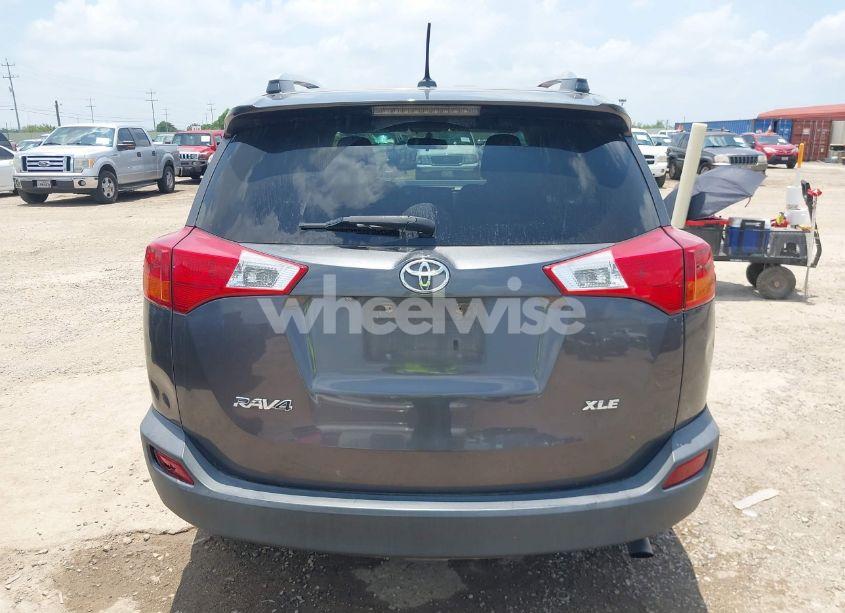 Photo 16 of 2014 Toyota Rav4 XLE (VIN 2T3WFREV1EW088030)