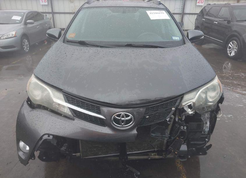 Photo 13 of 2014 Toyota Rav4 XLE (VIN 2T3WFREV1EW127652)