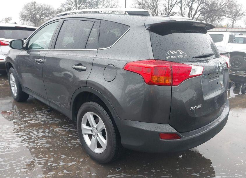 Photo 3 of 2014 Toyota Rav4 XLE (VIN 2T3WFREV1EW127652)