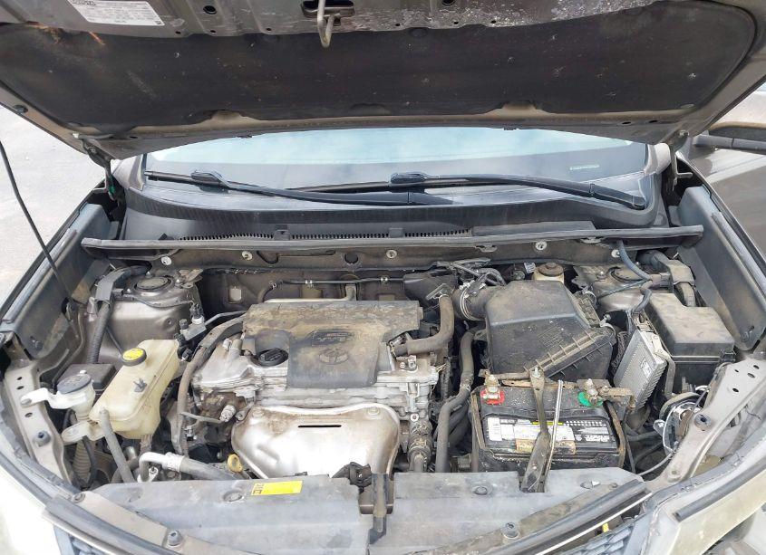 Photo 10 of 2015 Toyota Rav4 XLE (VIN 2T3WFREV1FW175590)