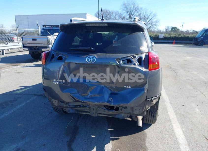 Photo 17 of 2015 Toyota Rav4 XLE (VIN 2T3WFREV1FW229129)