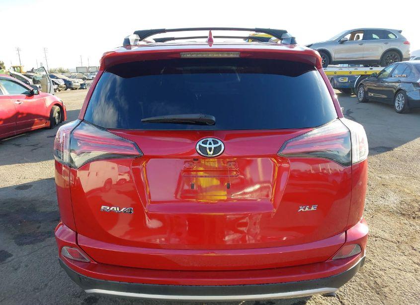Photo 16 of 2016 Toyota Rav4 XLE (VIN 2T3WFREV1GW249432)
