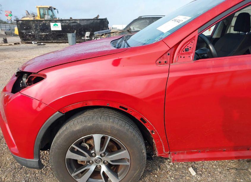 Photo 22 of 2016 Toyota Rav4 XLE (VIN 2T3WFREV1GW309693)