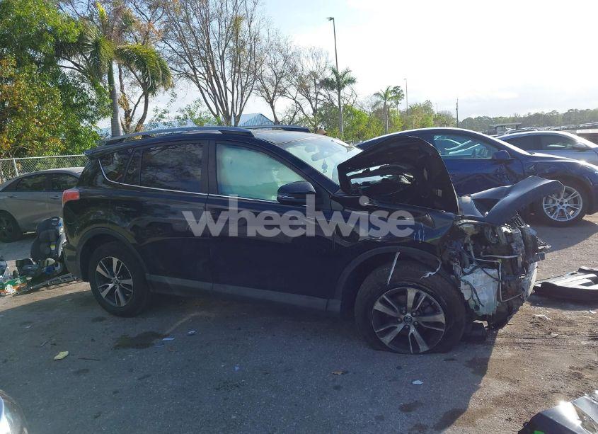 Photo 13 of 2017 Toyota Rav4 XLE (VIN 2T3WFREV1HW335616)