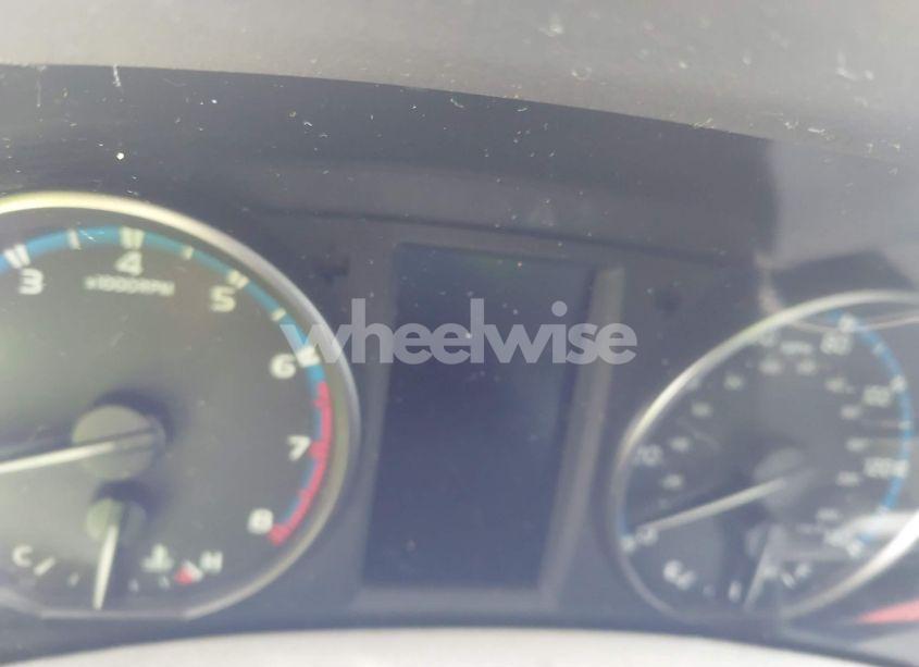 Photo 7 of 2017 Toyota Rav4 XLE (VIN 2T3WFREV1HW335616)