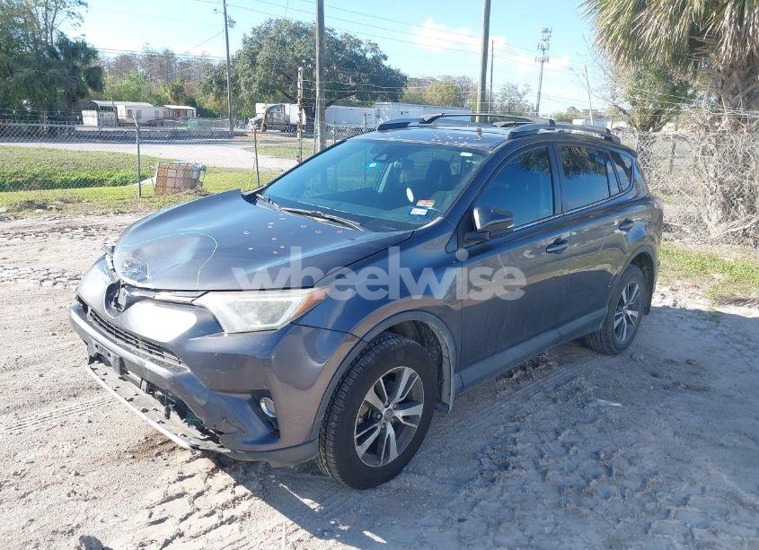 Photo 2 of 2017 Toyota Rav4 XLE (VIN 2T3WFREV1HW345742)