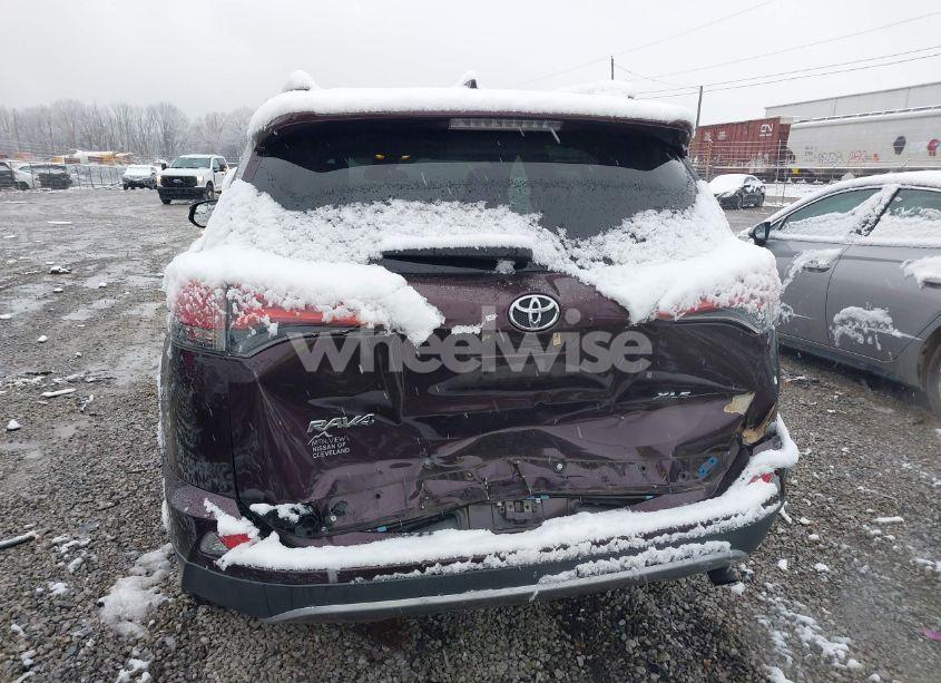 Photo 16 of 2017 Toyota Rav4 XLE (VIN 2T3WFREV1HW367059)