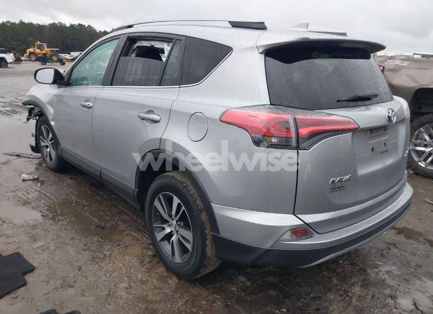 Photo 3 of 2018 Toyota Rav4 ADVENTURE/XLE (VIN 2T3WFREV1JW485490)